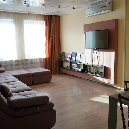 Sunrise Apartments Triumph Asztana Kültér fotó