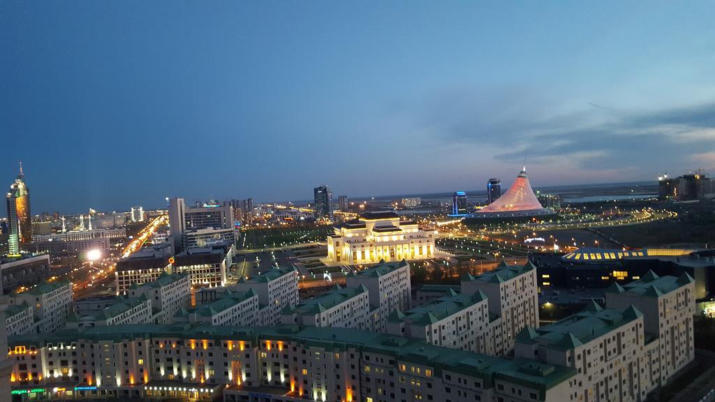Sunrise Apartments Triumph Asztana Kültér fotó
