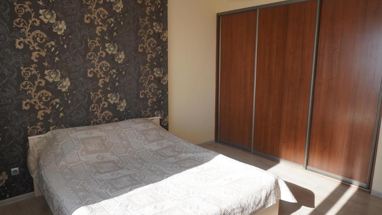 Sunrise Apartments Triumph Asztana Kültér fotó